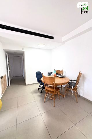 דירה, האנפה, החותרים, טירת כרמל