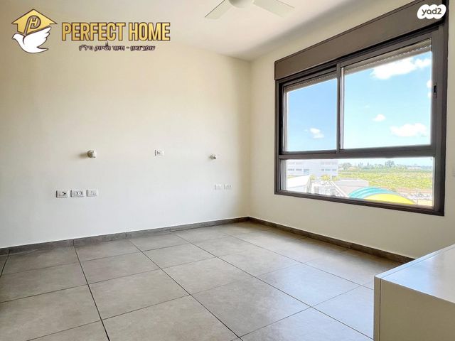 דירה, אהוד מנור, יפה נוף, כפר יונה