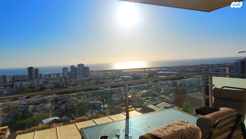 דירה, מעלה נוף, מעלה נוף, טירת כרמל