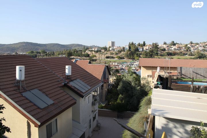 דו משפחתי, שביל החרובים 10, גבעת שרת, בית שמש