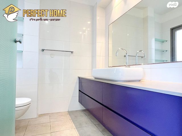 דירה, אהוד מנור, יפה נוף, כפר יונה