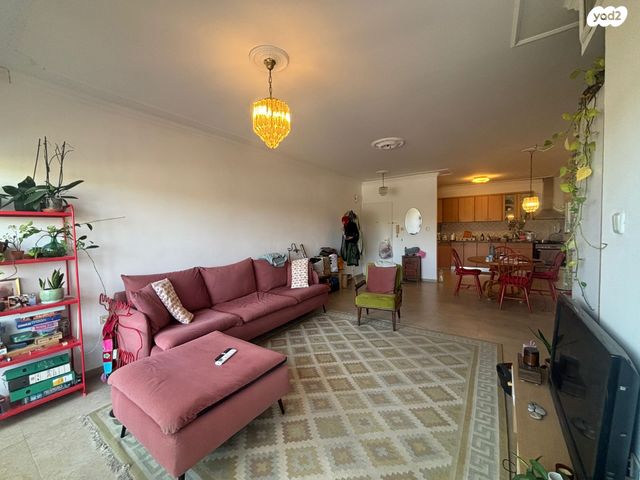 דירה, עזריאל 10, רמת גן