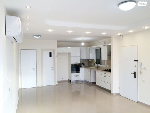 דירה, מעלה נוף, מעלה נוף, טירת כרמל