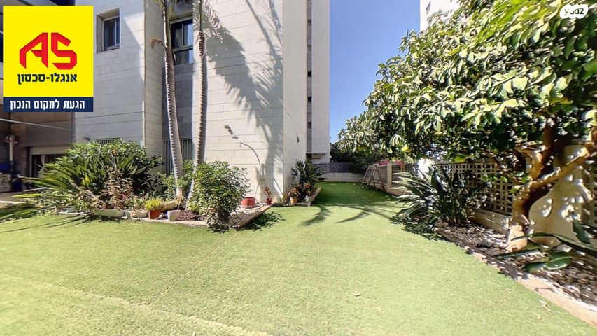 דירת גן, אגמים, נתניה