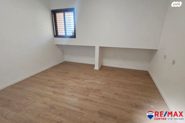 דופלקס, לסקוב, בן גוריון, חולון