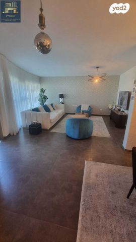 שדרות תל חי 7