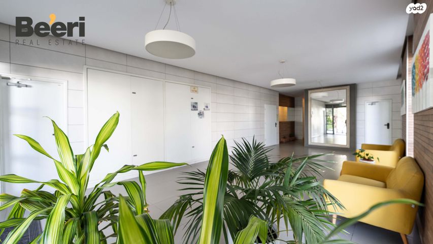 דירת גן, מעלה הצופים, שכונת חשמונאים, מרכז העיר א, רמת גן