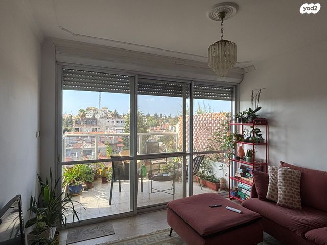 דירה, עזריאל 10, רמת גן