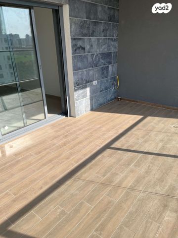 דירה, פסגת הדר / נווה עוז הירוקה, פתח תקווה