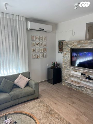 דו משפחתי, הוד הכרמל, דניה, חיפה