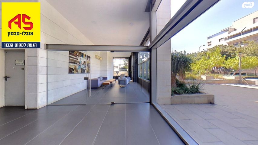 דירת גן, אגמים, נתניה