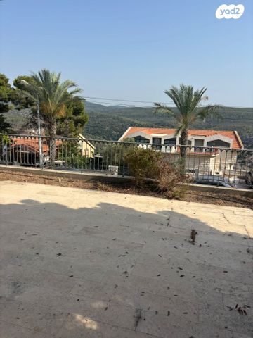 דו משפחתי, הוד הכרמל, דניה, חיפה