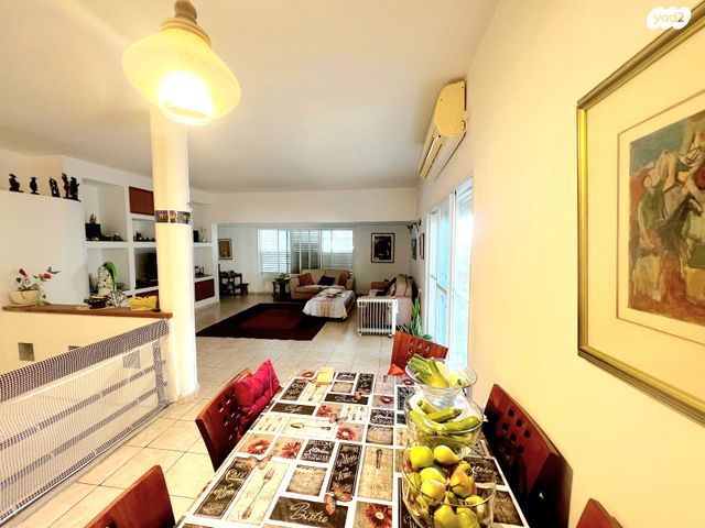 דו משפחתי, זמנהוף, אחוזה, חיפה