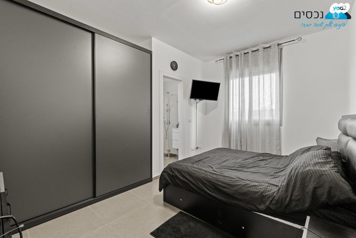 דירה, אריאל שרון, מורשת, מודיעין מכבים רעות