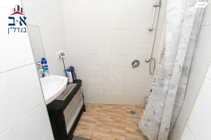 דירת גן, השלום, הרצליה, חיפה