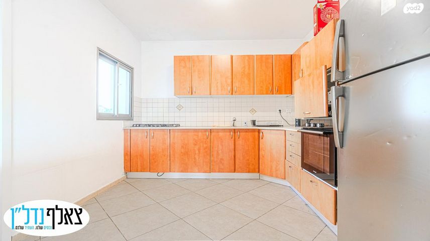 דירה, יצחק חכימי, ברנע, אשקלון