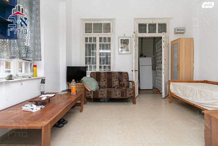 דירת גן, השלום, הרצליה, חיפה