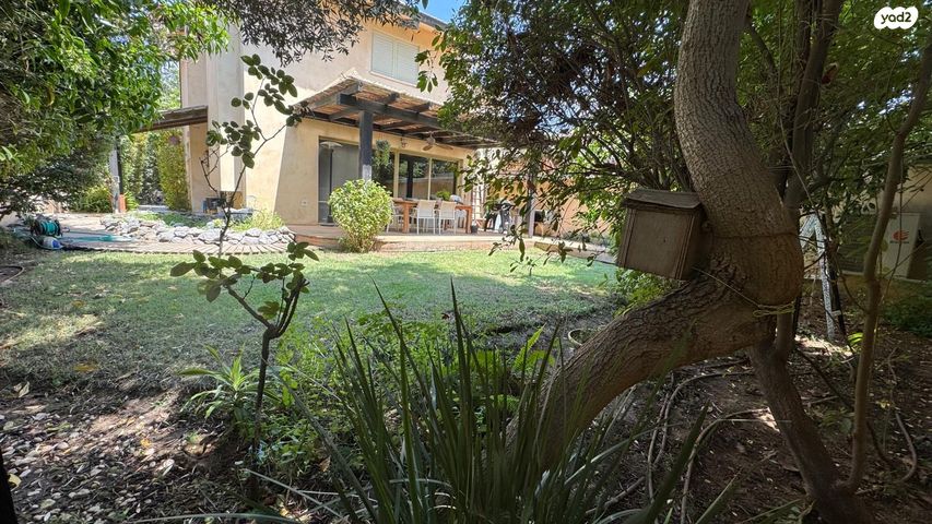 בית פרטי/ קוטג', נווה מגן, רמת השרון