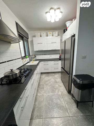 דירה, שדרות עמק חפר, שקמים ואגמים, אשקלון