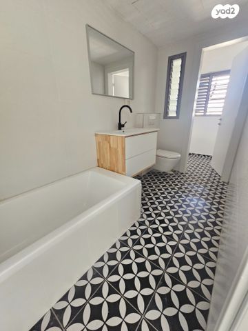 גג/ פנטהאוז, רמת ורבר, פתח תקווה