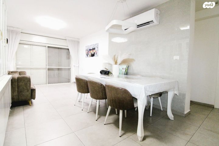 דירת גן, מבוא כפתור החולות, רובע ח', אשדוד