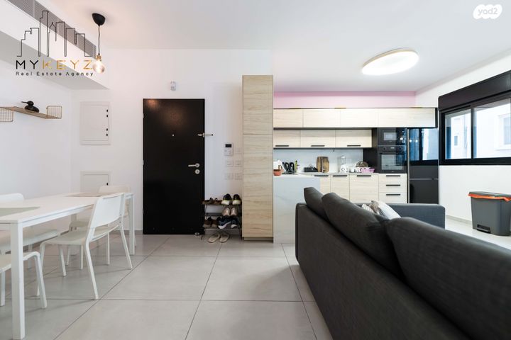 דירה, הפטמן 10, שכונת יהלום, מרכז העיר ב, רמת גן