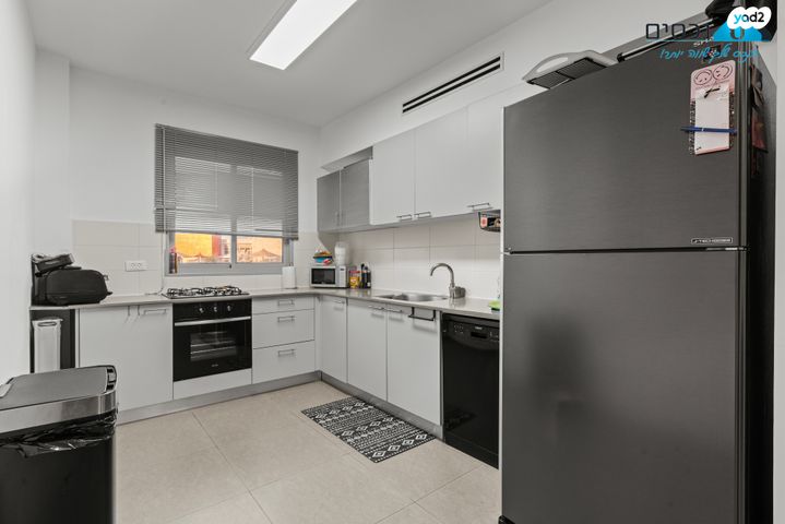 דירה, אריאל שרון, מורשת, מודיעין מכבים רעות