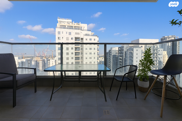 דירה, נרקיסים, ראשון לציון