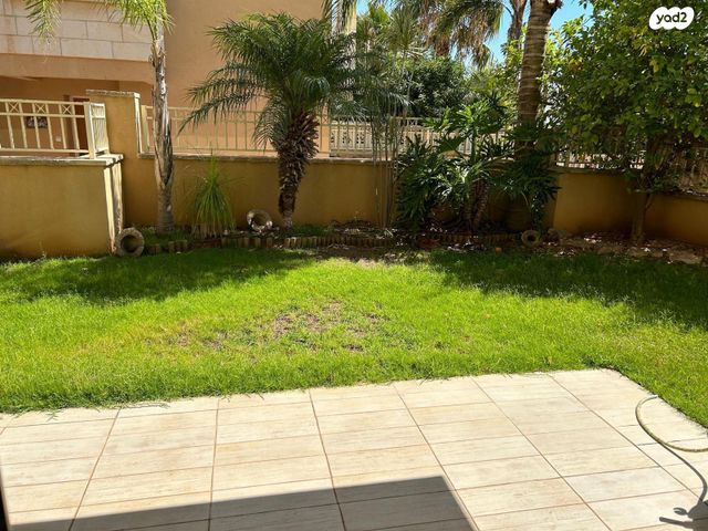 בית פרטי/ קוטג', חופית 8, גבעת שמשון, גן יבנה