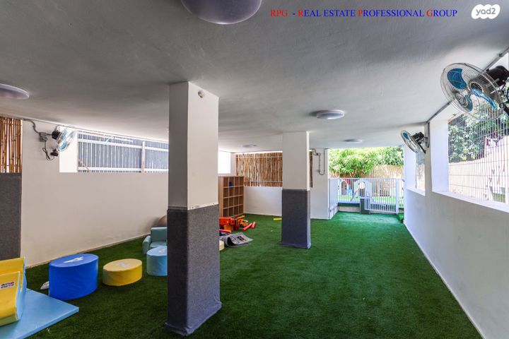 דו משפחתי, תל אביב יפו