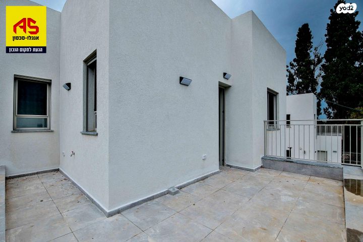 בית פרטי/ קוטג', שיקמה, מרכז פרדס חנה, פרדס חנה כרכור