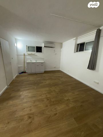 מרתף/ פרטר, תל אביב יפו