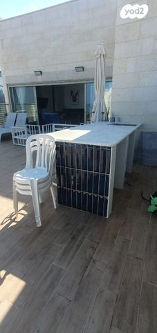 גג/ פנטהאוז, ארלוזורוב, הגבול רוטשילד, בת ים