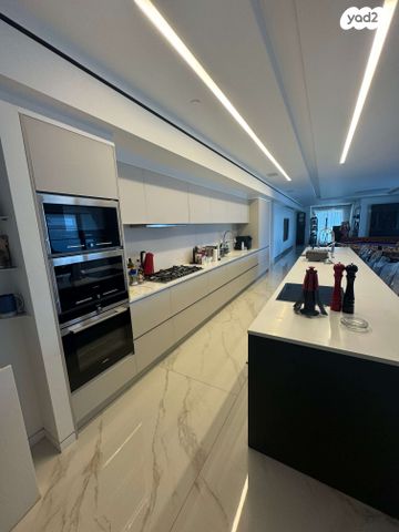 דירה, ניסים אלוני 6, צמרות איילון, פארק צמרת, תל אביב יפו