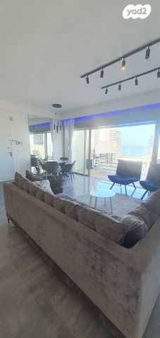 גג/ פנטהאוז, ארלוזורוב, הגבול רוטשילד, בת ים