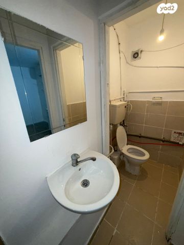 מרתף/ פרטר, תל אביב יפו