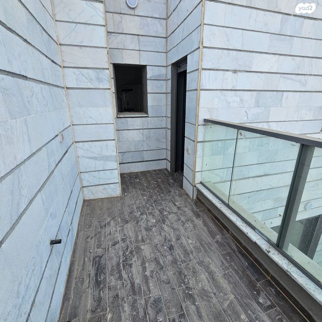 גג/ פנטהאוז, בני ברק