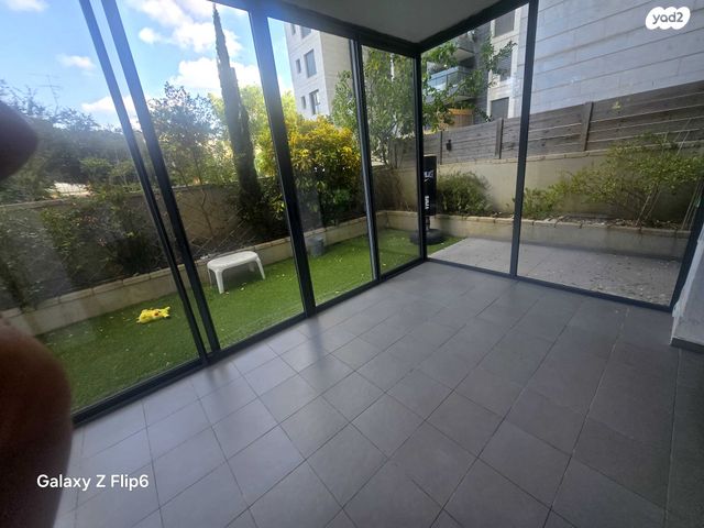 דירת גן, רמה, נווה שרת, תל אביב יפו