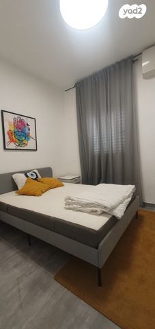 גג/ פנטהאוז, ארלוזורוב, הגבול רוטשילד, בת ים