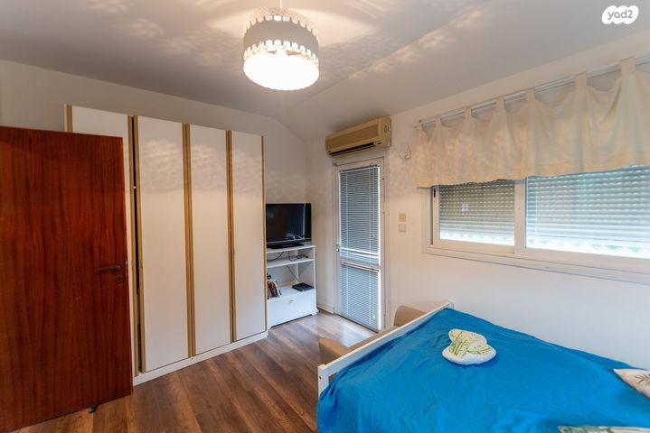 בית פרטי/ קוטג', לוטם 13, הפרחים, כפר ורדים