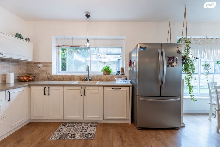 בית פרטי/ קוטג', לוטם 13, הפרחים, כפר ורדים