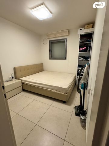 דירה, הנביאים, דרום מערב ותיק, בת ים