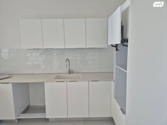 גג/ פנטהאוז, אמנון ליפקין שחק 3, נוף הטיילת, נתניה