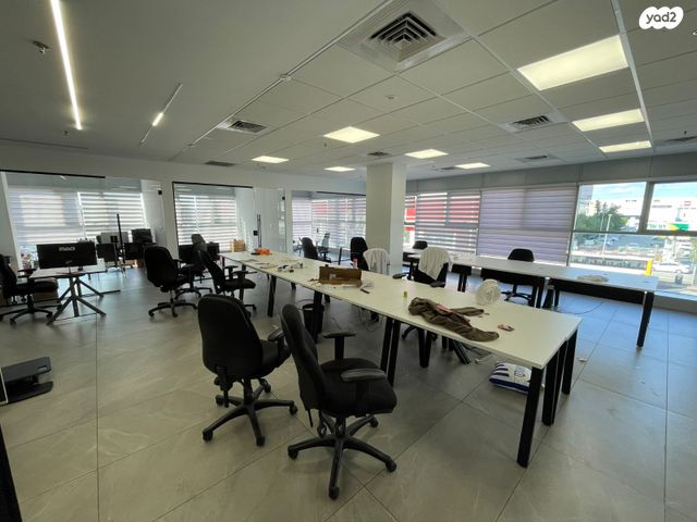 משרדים, קרית אתא