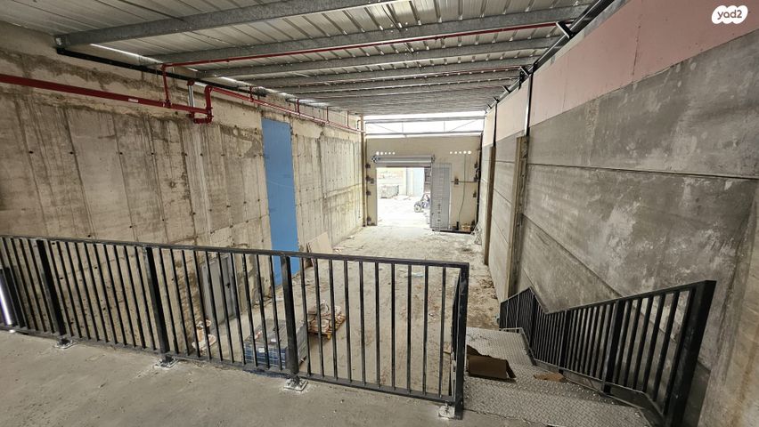 מבני תעשיה, היצירה, רמלה