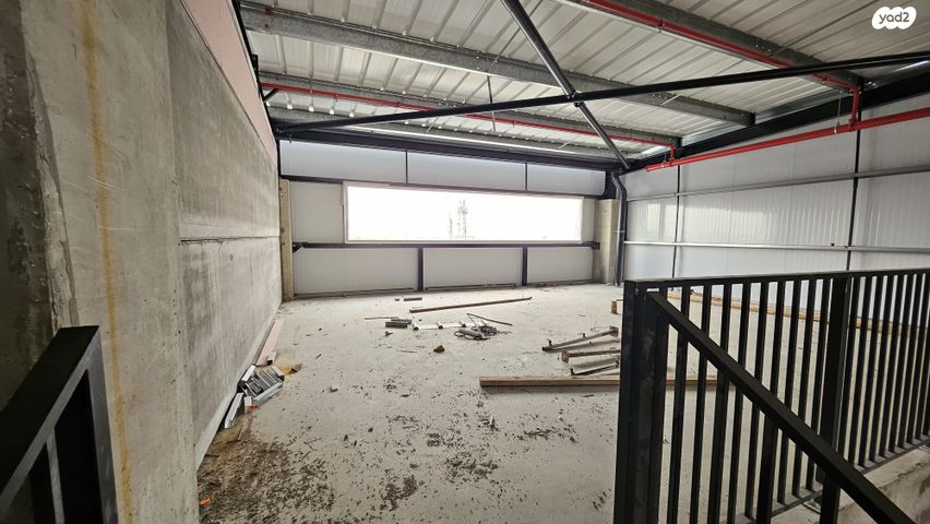 מבני תעשיה, היצירה, רמלה