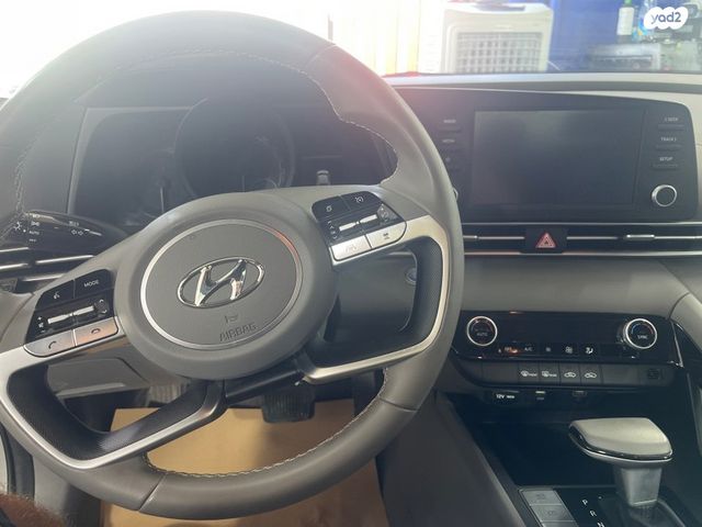 יונדאי אלנטרה