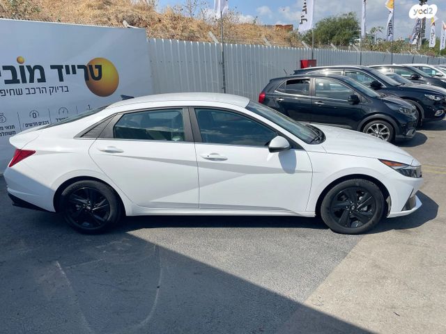 יונדאי אלנטרה