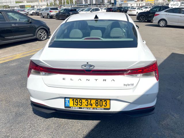 יונדאי אלנטרה