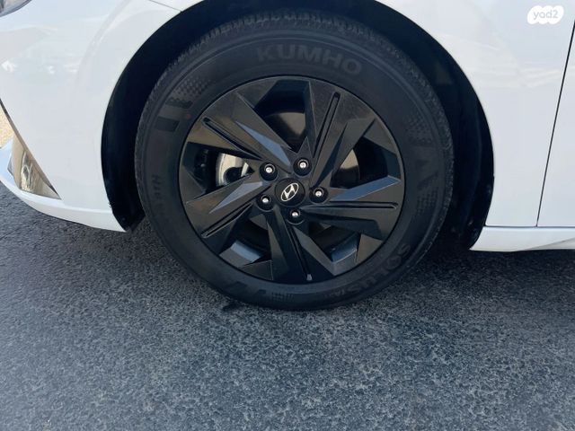 יונדאי אלנטרה